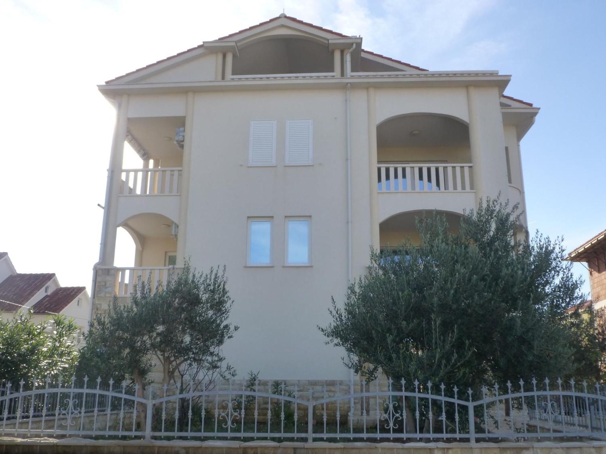 Apartment Adrijana Novalja Eksteriør bilde